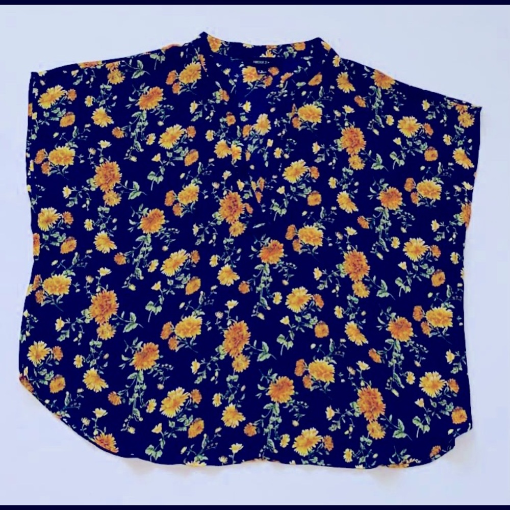 Plus size Daisy Top
